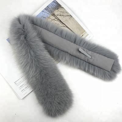 China Genuine Fox Winter Muffler Factory Handmade Customized Popularity Women Medium Natural Fur Scarf Wholesale Medium for sale