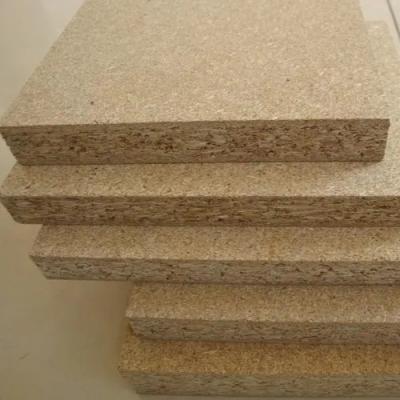 China Industrial Laminated Particle Board 18mm Chipboard for sale