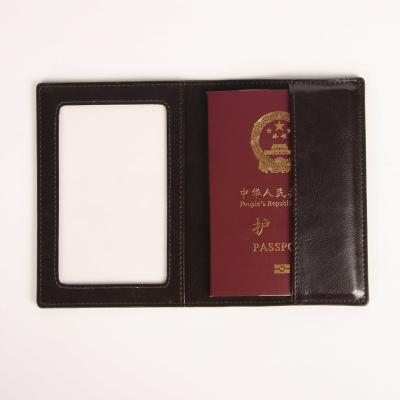 China High quality wholesale custom waterproof place leather passport and vaccine card holder for sale