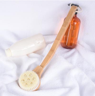 China Amazon Hot Selling Long Handle Bath Cleaning Brush For Wooden Handle Bath Body Curved Brush Exfoliating Bath Brush for sale