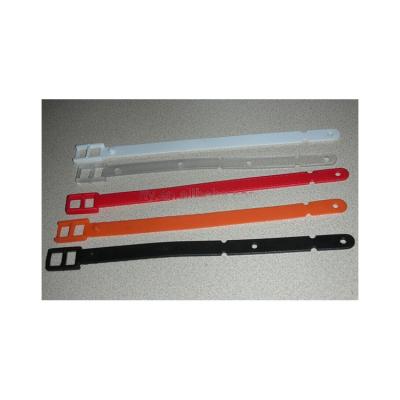 China PVC Colored Luggage Tag Buckle Strap for sale