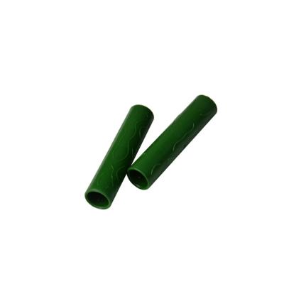 China 8/11/16/20mm Sturdy Plastic Garden Communication Pipe Stake Connector for sale