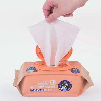 China Baby Wipes Economical Disposable Skin Care Soft Sensitive Wet Organic Baby Wipes Dispenser for sale