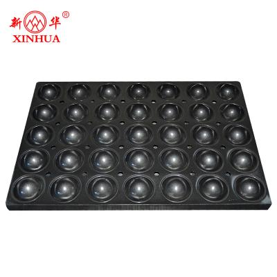 China Sustainable Customized Food Grade Non Stick Ball Shaped Muffin Tray Mold for sale