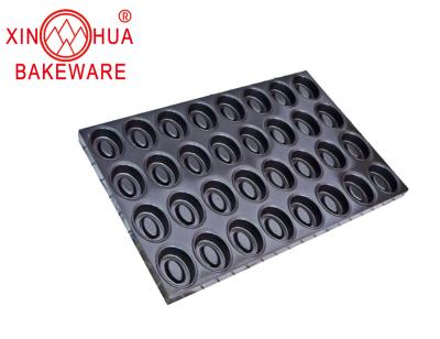 China Sustainable Industrial Ring Shaped Bakeware Donut Mold Tray 32 Multi-Link Non-Stick Cake Mold for sale