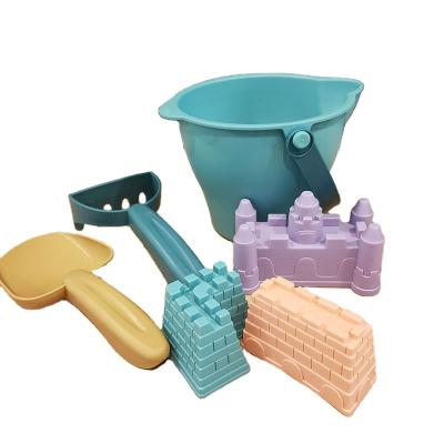 China 2022 New Kids Plastic Mini Beach Bucket Summer And Shovel Set Sand Building Toy Kit for sale