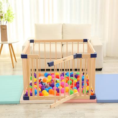 China Jolly baby 140X240cm Foldable Baby Playpens Indoor Outdoor Game Fence Solid Wood Children's Playpen Baby en venta