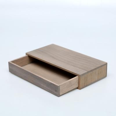 China Wooden Box Packaging with Sliding Lid sliding drawer Recycled Materials en venta