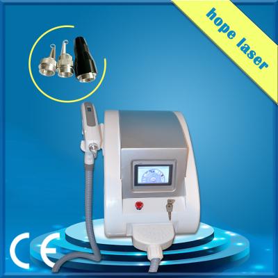 China Weißes q - geschaltete Tätowierungs-Abbauausrüstung Nd-yag Laser-Maschine/Laser zu verkaufen