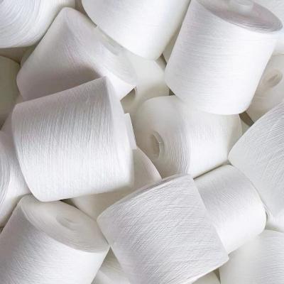 Chine Fils de polyesters semi mats extérieurs lisses de Hank bonne élasticité 40/2 50/3 à vendre