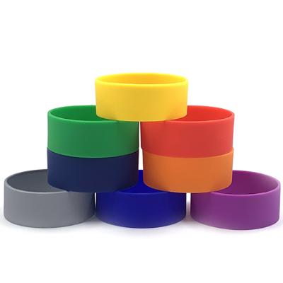 China High Fashion Personalized Sports Wristband Silicone Wristband 25mm Silicone Rubber Wristband for sale