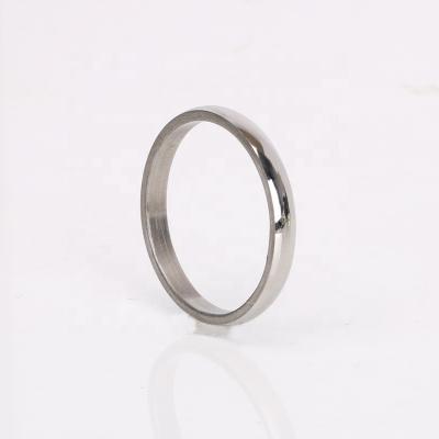 China FASHIONABLE Classic Simple Stainless Steel Silver Color Plated Wedding Rings For Women And Men for sale