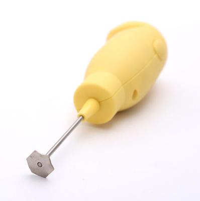 China Mini Electric Beater Ejector Button Drink Mixer With Battery Operated for sale