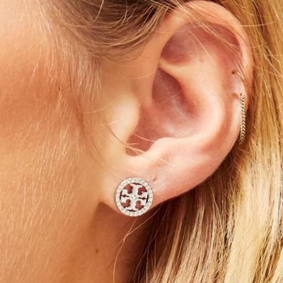 China Wholesale FASHIONABLE Wholesale Inlaid Silver Ladies Earrings Rose Gold Plated Cubic Stud Round Cut Stone 2022 Fashion Stud Earrings For Women for sale