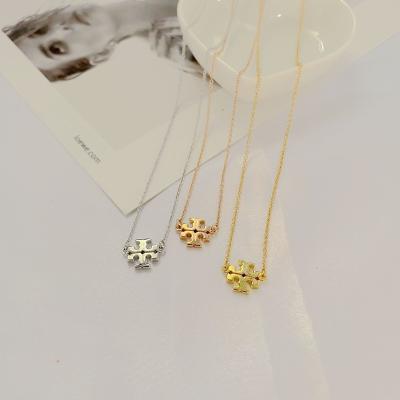 China Hiphop Top Selling 2022 Gold Plated Trendy Women Lady Metal Chain Necklace Stainless Steel Fashion Gold T Necklace For Girls for sale