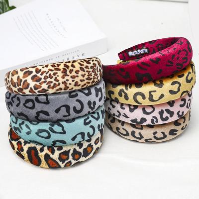 China Women Headband RARA Fashion Texture Pattern Hair Circles Accessories Leopard Pattern Flannel Velvet Animal Headbands For Women for sale