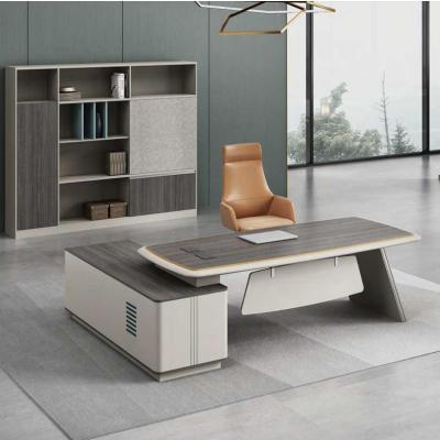 China Extendable Junyi Latest office furniture Luxury Boss Manager Executive Desk I shaped Simple Office Table Design for sale