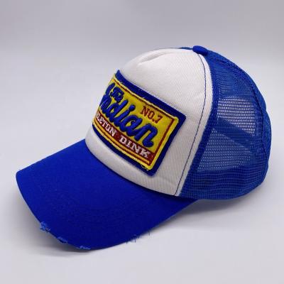 China 2021 Hot Selling Vintage Blue 5 Panel Embroidery Logo Mesh Foam Trucker Worn Out Custom Hat COMMON Baseball Cap for sale