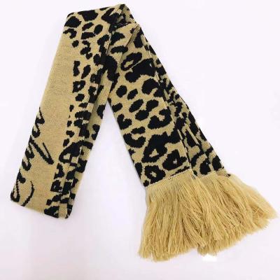 China Factory Sales Custom Long Jacquard Football Scarf Top Wholesale Price Free Sample for sale