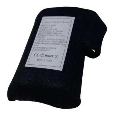 China Handschuh 7.4 V 5000mah Batterie Schwarzes Tauchdruck mit Gleichstromstecker zu verkaufen