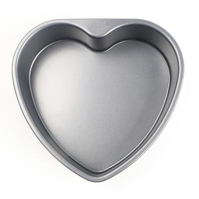 China Sustainable Heart Shaped Non-Stick Carbon Steel Baking Pan Cake Bakeware for Kitechen and DIY for sale