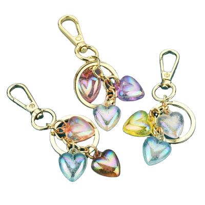 China 2021 New Car Key Chain 3 Colors Heart Chain Acrylic Listing Acrylic Key Pendant For Women Couple Bag And Car Key Chains Gifts for sale