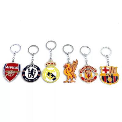 China Zinc Alloy Team Keychains Metal Keychain Football Soccer Club Souvenir for sale