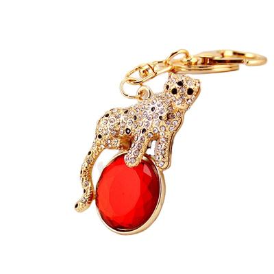 China Fashionable High Quality Drip Alloy Key Chain Cute Leopard With Opal Rhinestone Crystal Stainless Key Chain Women Keychain for sale