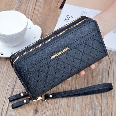 China Waterproof Vintage Long Female Coin Clips Card Holder Clutch Money Bag PU Leather Wallets For Fashionable Women for sale