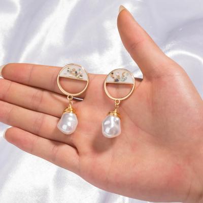 China Fashionable Pure White Bohemia Pearl Circle Round Stud Earrings Pure White Earrings for sale