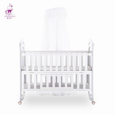 China New Baby Bear Pattern Hospital Sale Eco-friendly Bed Crib Wooden Crib Cradle With Mosquito Net for sale