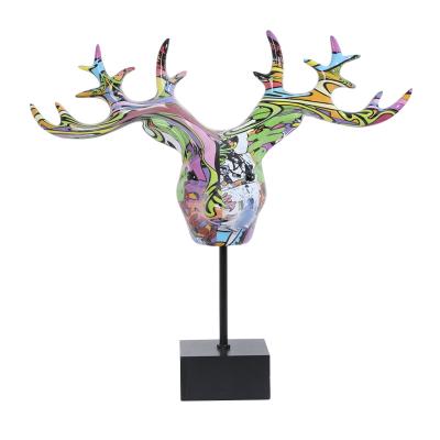 China Europe Hot Selling Deer Antler Crafts Gifts Home Decor Water Transfer Printing Gifts Resin Crafts for sale