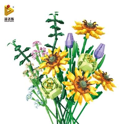 China Panlos 655007 Home Decoration Bouquet Eco-friendly Materials Building Block Creative DIY Building Block Bouquet Toy for sale