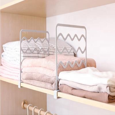 China Factory Wholesale Directly PP Acrylic Shelf Divider For Closet And Bookcase for sale