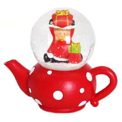 China Global Personalized Resin Crystal Ball Christmas Snow Ball Gifts Customized European Creative Home Furnishing Decorations for sale