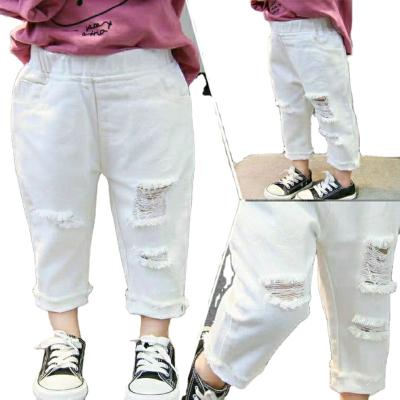 China Breathable baby ripped jeans 2021 spring and autumn new Korean style children girls fashion pants P4036 for sale