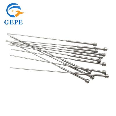 China GCr15 Ejector de paso de precisión Pin resistente al desgaste para moldes de plástico en venta