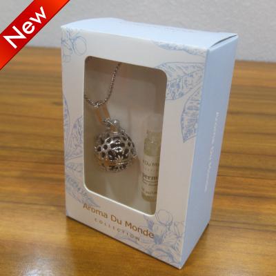 China Custom Made Diffuser Long Chain Necklace Essential Oil Fragrance Delicacy Perfume Necklace Air Diffuser New for sale