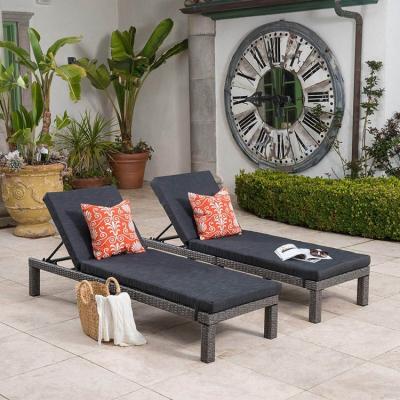 China Durable Stable Outdoor Rattan Garden Sun Lounger Furniture Beach Lounger Aluminum Frame Poolside Lounger for sale