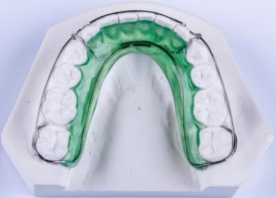 Chine CE et FDA Retenant orthodontique BEGGS Retenant invisible Retenant à vendre