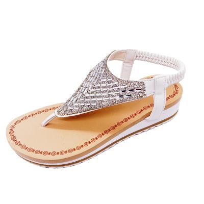 China Super Fashion Trend Fashion Summer Home Slippers Love Design Outdoor Slippers For Women for sale