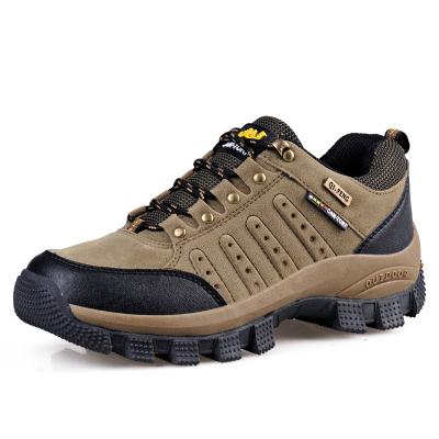 China 2021 Fashionable Wholesale New Design Anti-slippery Mens Sports Shoes Sneakers for sale