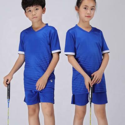 China Sets Blue And White Soccer Jerseys Soccer Uniforms Custom Kids Sports Uniforms for sale