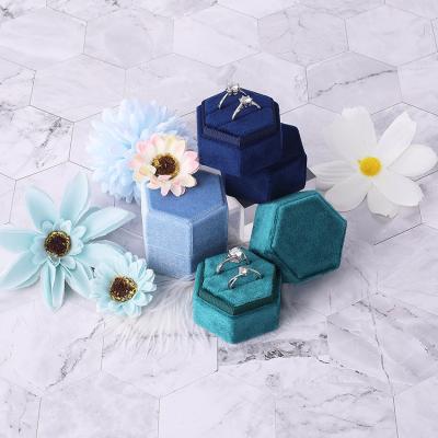 China Recyclable Hard Strong Velvet And Suede Paper Material Ring Earring Gift Packaging Box For Jewelry for sale