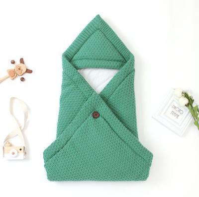 China Knitting Baby Wrap Newborn Kick Resistant Button Type Sleeping Sling Bag for sale