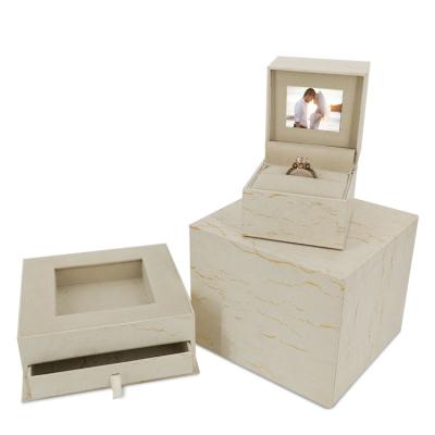 China Eco-Friendly Download Your LCD Screen Video Ring Box Video Jewelry Box Gift Ring Jewelry Packaging Box for sale