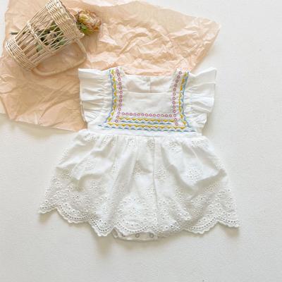 China 2021 Summer Breathable Baby Romper Flight Sleeve Colored Yarn Embroidered Baby Hundred Days Feast Sleeveless Baby One-Piece Romper for sale