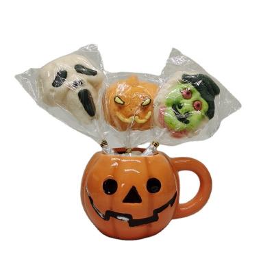 China Sustainable Custom Ceramic Pumpkin Candy Mug With Candy For Halloween Gift for sale