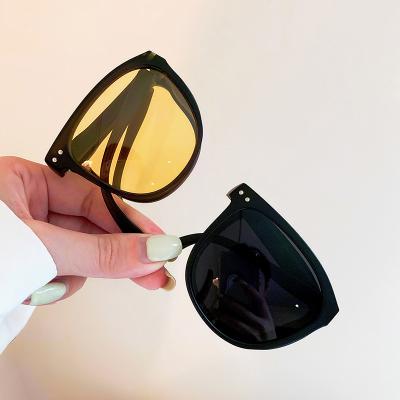 China Fashion Sunglasses Shade Sunglasses Ladies Vintage Polarized Sun Shade Wholesale Men's Folding Sunglasses for sale