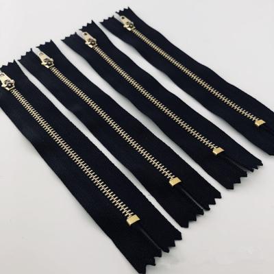 China Factory Production Sustainable Clothes Shoes Bags Custom Zipper for sale